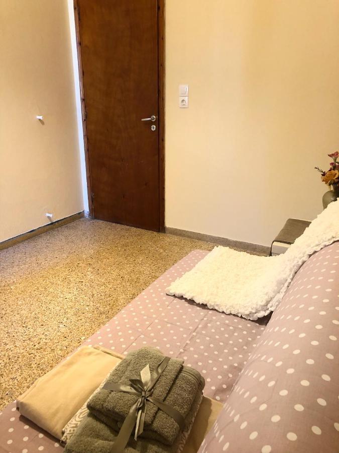 Blue Air Apartment 1Minute From Sea, 15 Min From The Airport Artemis City Center Exteriör bild